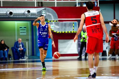 Andrea Cinciarini (ITA) - Valtur Brindisi, Real Sebastiani Rieti, Valtur Brindisi Stagione 'ye karşı 2025-26 Campionato Italiano Pallacanestro - Vahşi Batı Serisi A2 Maschile - Normal Mevsim, Raund 15 - Fotoğraf Alessio De Marco