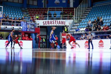 Lorenzo Piccin Lorenzo (ITA) - Real Sebastiani Rieti, Real Sebastiani Rieti 'ye karşı Valtur Brindisi Stagione 2025-26 Campionato Italiano Pallacanestro - Vahşi Batı Serisi A2 Maschile - Normal Mevsim, Raund 15 - Fotoğraf Alessio De Marco
