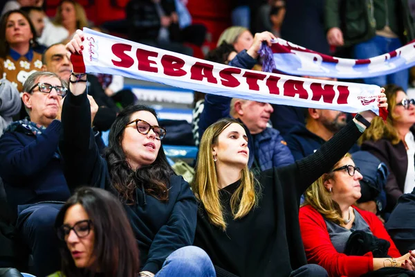 Real Sebastiani Rieti - Valtur Brindisi Stagione - 2025-26 Campionato Italiano Pallacanestro - Vahşi Batı Serisi A2 Maschile - Normal Mevsim, Raund 15 - Fotoğraf Alessio De Marco