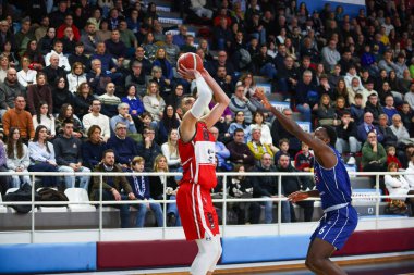 Tommaso Guariglia (ITA) - RSR Sebastiani Rieti, Real Sebastiani Rieti vs Flats Service Fortitudo Bologna - Stagione 2025-26 Campionato Italiano Pallacanestro - Vahşi Batı Serie A2 Maschile - Normal Mevsim, Round 19 - Fotoğraf Alessio De Marc