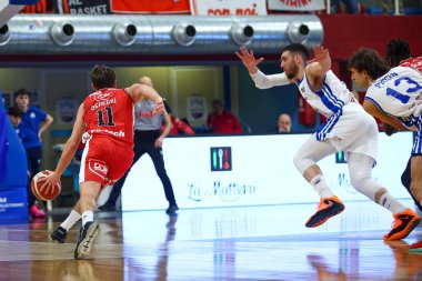 #11 Davide De Negri (ITA) - Real Sebastiani Rieti - Dole Basket Rimini - Stagione 2025-26 Campionato Italiano Pallacanestro - Vahşi Batı Serie A2 Maschile - Normal sezon, Round 23 - Fotoğraf Alessio De Marco