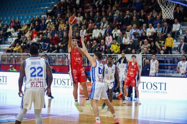 #20 Lorenzo Ricci (ITA) - Real Sebastiani Rieti - Dole Basket Rimini - Stagione 2025-26 Campionato Italiano Pallacanestro - Vahşi Batı Serie A2 Maschile - Normal sezon, Round 23 - Fotoğraf Alessio De Marco