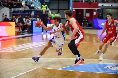 13 # Lorenzo Piccin Lorenzo (ITA) - Real Sebastiani Rieti - Dole Basket Rimini - Stagione 2025-26 Campionato Italiano Pallacanestro - Vahşi Batı Serie A2 Maschile - Round 23 - Fotoğraf Alessio De Marco