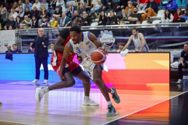 #11 Darius Perry (ABD) - RSR Sebastiani Rieti, Real Sebastiani Rieti, Dole Basket Rimini - Stagione 2025-26 Campionato Italiano Pallacanestro - Vahşi Batı Serisi A2 Maschile - Normal sezon, Round 23 - Fotoğraf Alessio De Marco