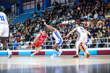 #32 Bonacini Federico (ITA) - Gemini Üstadı Real Sebastiani Rieti - Stagione 2025-26 Campionato Italiano Pallacanestro - Vahşi Batı Serisi A2 Maschile - Normal Mevsim - Alessio De Marco