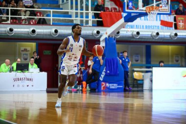 #11 Darius Perry (ABD) - RSR Sebastiani Rieti, Real Sebastiani Rieti 'ye karşı Gemini Mestre - Stagione 2025-26 Campionato Italiano Pallacanestro - Vahşi Batı Serisi A2 Maschile - Normal sezon - Alessio De Marco