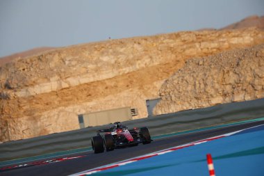 (16) Charles Leclerc (MON) - Scuderia Ferrari HP - Ferrari SF-26 - Ferrari, Bahreyn 'deki Bahreyn Uluslararası Pisti' nde düzenlenen 2026 FIA Formula 1 Dünya Şampiyonası 'nın ilk sezon öncesi resmi test oturumu sırasında Ferrari. Üç günlük test sonuçları.