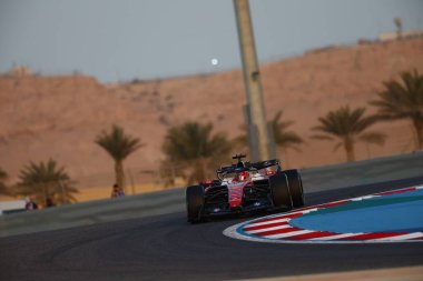 (16) Charles Leclerc (MON) - Scuderia Ferrari HP - Ferrari SF-26 - Ferrari, Bahreyn 'deki Bahreyn Uluslararası Pisti' nde düzenlenen 2026 FIA Formula 1 Dünya Şampiyonası 'nın ilk sezon öncesi resmi test oturumu sırasında Ferrari. Üç günlük test sonuçları.