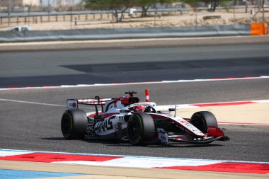 (31) Esteban Ocon (FRA) - TGR Haas F1 Team - Haas VF-26 - Ferrari, Bahreyn, Bahreyn 'de düzenlenen 2026 FIA Formula 1 Dünya Şampiyonası' nın ilk sezon öncesi resmi test oturumunda. Üç günlük test oturumu