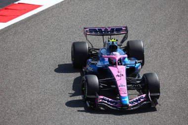 (43) - Franco Colapinto (ARG) - BWT Alpine F1 Team - Alpine A526 - Mercedes, Bahreyn, Bahreyn 'de düzenlenen 2026 FIA Formula 1 Dünya Şampiyonası' nın ilk sezon öncesi resmi test oturumunda. Üç günlük test değerlendirmesi.