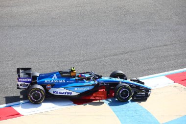 (55) Carlos Sainz Jr. (ESP) - Atlassian Williams F1 Team - Williams FW48 - Mercedes, Bahreyn, Bahreyn 'de düzenlenen 2026 FIA Formula 1 Dünya Şampiyonası' nın ilk sezon öncesi resmi test oturumunda. Üç gün.