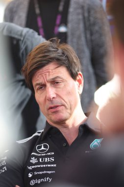 Toto Wolff (AUT) - Sakhir, Bahreyn 'deki Bahreyn Uluslararası Pisti' nde düzenlenen 2026 FIA Formula 1 Dünya Şampiyonası 'nın sezon öncesi ilk resmi test oturumu sırasında Mercedes-AMG PETRONAS F1 Team Principal. Februa 'dan üç günlük test oturumu