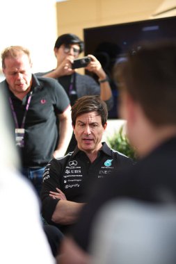 Toto Wolff (AUT) - Sakhir, Bahreyn 'deki Bahreyn Uluslararası Pisti' nde düzenlenen 2026 FIA Formula 1 Dünya Şampiyonası 'nın sezon öncesi ilk resmi test oturumu sırasında Mercedes-AMG PETRONAS F1 Team Principal. Februa 'dan üç günlük test oturumu