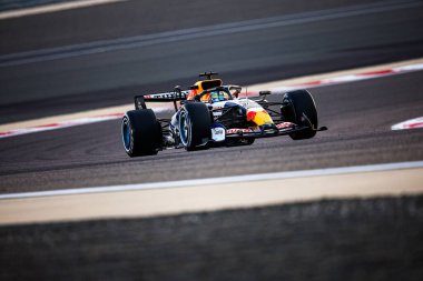 (41) Arvid Lindblad (GBR) - Visa Cash App Racing Bulls F1 Team - Racing Bulls VCARB03 - Red Bull Ford, Sakh 'da düzenlenen 2026 FIA Formula 1 Dünya Şampiyonası' nın ilk sezon öncesi resmi test oturumunda