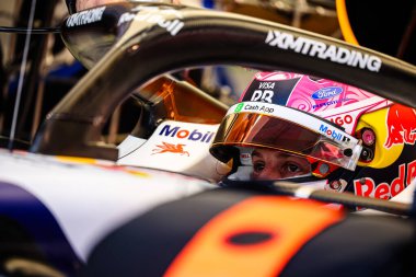 (30) Liam Lawson (NZL) - Sakhir 'deki Bahreyn Uluslararası Pisti' nde düzenlenen 2026 FIA Formula 1 Dünya Şampiyonası 'nın ilk resmi sezon öncesi oturumunda VCARB03 - Red Bull Ford,