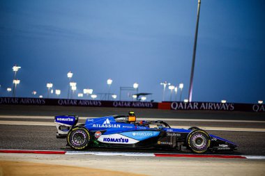(55) Carlos Sainz Jr. (ESP) - Atlassian Williams F1 Team - Williams FW48 - Mercedes, Bahreyn, Bahreyn 'de düzenlenen 2026 FIA Formula 1 Dünya Şampiyonası' nın ilk sezon öncesi ilk resmi test oturumunda. Şey...
