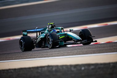(14) Fernando Alonso (ESP) - Aston Martin Aramco F1 Team - Aston Martin AMR26 - Honda, Bahreyn 'deki Bahreyn Uluslararası Pisti' nde düzenlenen 2026 FIA Formula 1 Dünya Şampiyonası 'nın ilk sezon öncesi ilk resmi test oturumunda. Şey...