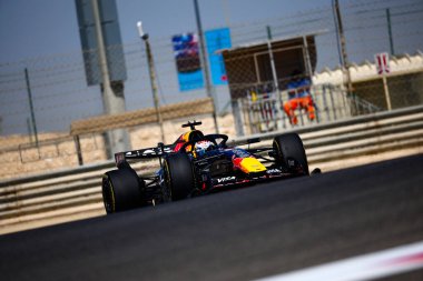 Bahreyn, Bahreyn 'deki Bahreyn Uluslararası Pisti' nde düzenlenen 2026 FIA Formula 1 Dünya Şampiyonası 'nın ilk sezon öncesi resmi test oturumunun 3. gününde. 11-13 Şubat 2026 tarihleri arasındaki üç günlük test oturumu, yeni teknik yeniden gösterime girdi.