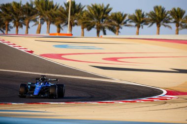 (23) - Alexander Albon (THA) - Atlassian Williams F1 Team - Williams FW48 - Mercedes, Bahreyn, Bahreyn 'deki Bahreyn Uluslararası Pisti' nde düzenlenen 2026 FIA Formula 1 Dünya Şampiyonası 'nın ilk sezon öncesi resmi test oturumunun 3. gününde. Şeyi...