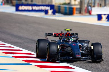 (5) Gabriel Bortoleto (BRA) - Audi Revolut F1 Team - Audi AR01 - Audi, Bahreyn 'deki Bahreyn Uluslararası Pisti' nde düzenlenen 2026 FIA Formula 1 Dünya Şampiyonası 'nın ilk sezon öncesi resmi test oturumunun olduğu gün (19 Şubat). Üç...