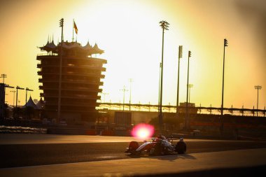 (31) Esteban Ocon (FRA) - TGR Haas F1 Team - Haas VF-26 - Ferrari, Bahreyn, Bahreyn 'de düzenlenen 2026 FIA Formula 1 Dünya Şampiyonası' nın ilk sezon öncesi resmi test oturumunda. Üç-da