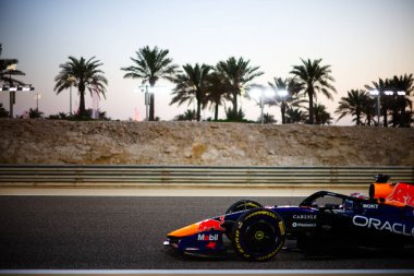 (3) Max Verstappen (NED) - Oracle Red Bull Racing - Red Bull RB22 - Red Bull Ford 2026 FIA Formula 1 Dünya Şampiyonası 'nın ilk resmi sezon öncesi oturumu sırasında Bahreyn, Bahra Uluslararası Pisti' nde gerçekleştirildi.