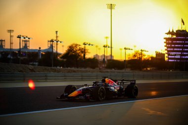 (3) Max Verstappen (NED) - Oracle Red Bull Racing - Red Bull RB22 - Red Bull Ford 2026 FIA Formula 1 Dünya Şampiyonası 'nın ilk resmi sezon öncesi oturumu sırasında Bahreyn, Bahra Uluslararası Pisti' nde gerçekleştirildi.