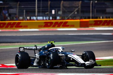 (77) Valtteri Bottas (FIN) - Cadillac Formula 1 Team - Cadillac - Ferrari, Bahreyn 'deki Bahreyn Uluslararası Pisti' nde düzenlenen 2026 FIA Formula 1 Dünya Şampiyonası 'nın ilk sezon öncesi resmi test oturumunda (19 Şubat). Şey...