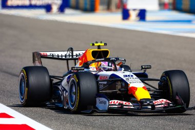 (30) Liam Lawson (NZL) - Bahreyn Uluslararası Pisti 'nde düzenlenen 2026 FIA Formula 1 Dünya Şampiyonası' nın ilk sezon öncesi resmi test oturumunda VCARB03 - Red Bull Ford