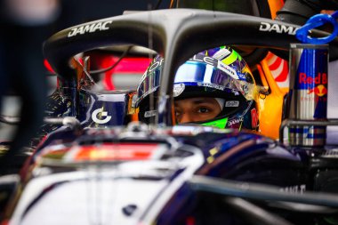 (6) Isack Hadjar (FRA) - Oracle Red Bull Racing - Red Bull RB22 - Red Bull Ford 2026 FIA Formula 1 Dünya Şampiyonası 'nın 2026 FIA Formula 1 Dünya Şampiyonası' nın ilk resmi ön sezonunda Bahreyn, Bahreyn 'deki Bahreyn Uluslararası Pisti' nde gerçekleştirildi.