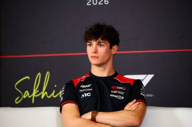 (87) Oliver Bearman (GBR) - Bahreyn, Bahreyn 'deki Bahreyn Uluslararası Pisti' nde düzenlenen 2026 FIA Formula 1 Dünya Şampiyonası 'nın ilk sezon öncesi resmi test oturumunun 6 Şubat tarihindeki TGR Haas F1 takımı. F 'den üç günlük test oturumu