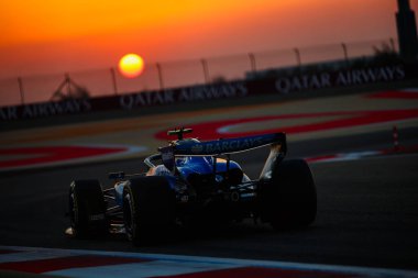 (55) Carlos Sainz Jr. (ESP) - Atlassian Williams F1 Team - Williams FW48 - Mercedes, Sakhir, Bahreyn Uluslararası Pisti 'nde düzenlenen 2026 FIA Formula 1 Dünya Şampiyonası' nın ilk sezon öncesi ilk resmi test oturumunda (20 Şubat)