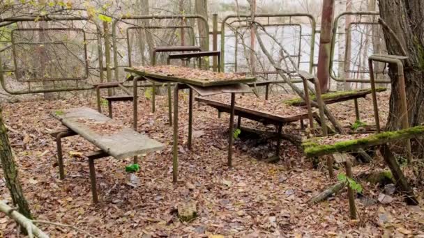 Creepy Rusty Bench Nel Parco Pubblico Abandoned Pripyat City Zona — Video Stock