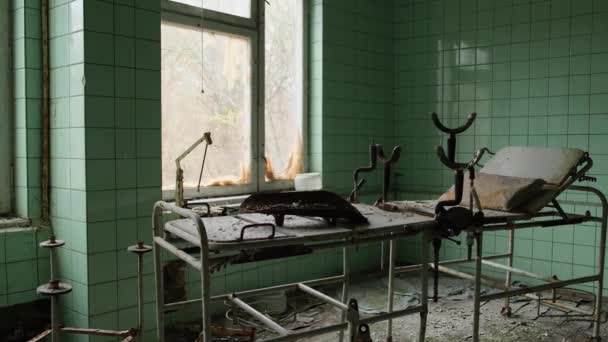 Gynecological Chair Abandoned Hospital Surgery Room Pripyat Chernobyl Nuclear Disaster — Stock Video