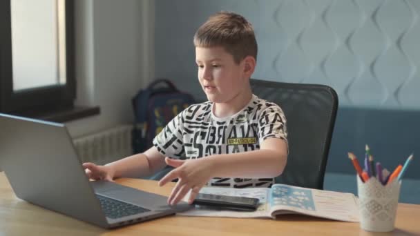 Volta Escola Aprendizagem Line Lição Distância Educação Casa Tecnologia Para — Vídeo de Stock