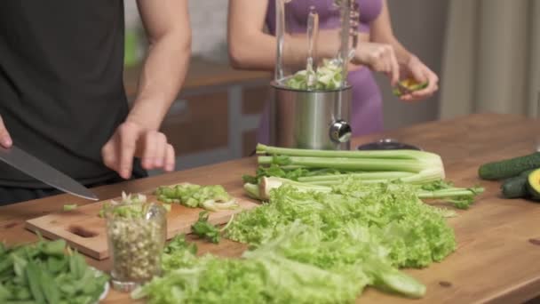 Alimentação Saudável Culinária Comida Vegetariana Dieta Conceito Pessoas Casal Jovens — Vídeo de Stock