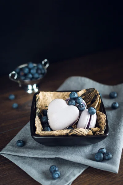 Macarons aux myrtilles Saint-Valentin — Photo