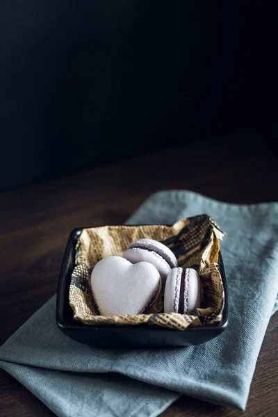 Macarons aux myrtilles Saint-Valentin — Photo