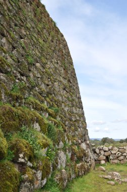 Nuraghe Loza, Sardunya