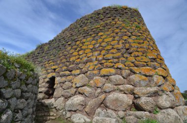 Nuraghe Loza, Sardunya