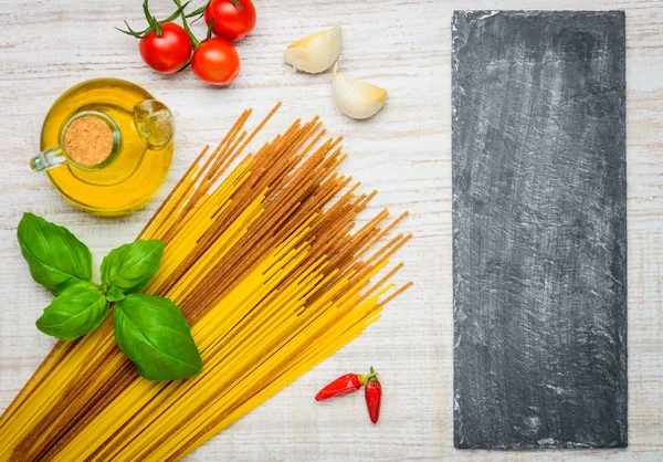Cocina Italiana Espaguetis y Copiar Espacio — Foto de Stock