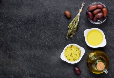 Kopya alanı üzerinde sızma zeytinyağı