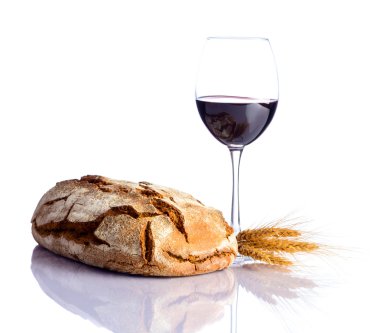 Cam şarap ile ekmek
