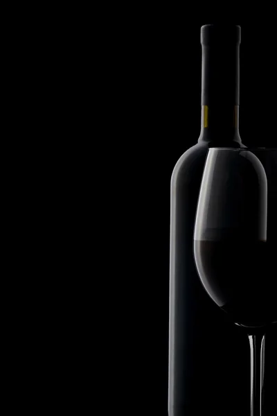와인 병 과 와인 잔 — 스톡 사진