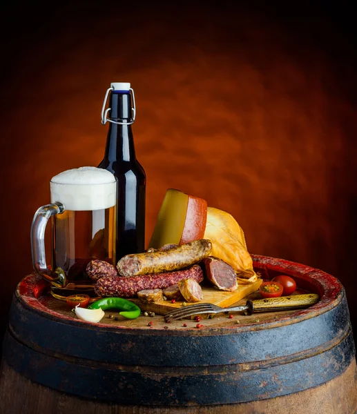 Birra e cibo — Foto Stock