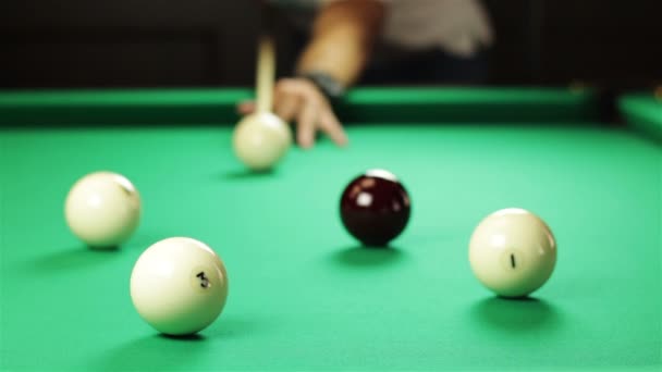 Young man playing billiard. Snooker player — Stock Video