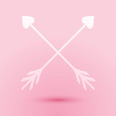 Kağıt kesiği çapraz aşk tanrısı okunun kalbi, Sevgililer Günü kartı öğesi simgesi pembe arka planda izole edilmiş. Kağıt sanatı tarzı. Vektör.