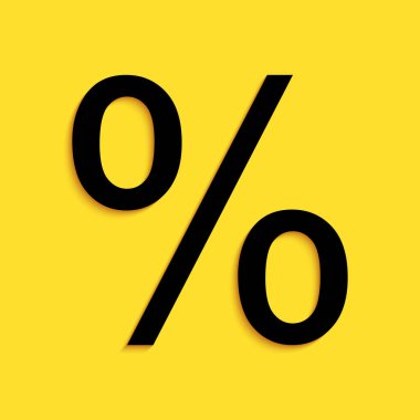 Siyah yüzde indirim simgesi sarı arka planda izole edilmiş. Satış yüzdesi - fiyat etiketi, etiket. Uzun gölge tarzı. Vektör.