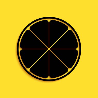 Kesik şeklinde siyah portakal. Sarı arka planda yalıtılmış turunçgil meyve ikonu. Sağlıklı bir yaşam tarzı. Uzun gölge tarzı. Vektör.