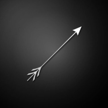 Gümüş Hippi ok simgesi siyah arkaplanda izole edildi. Uzun gölge tarzı. Vektör.